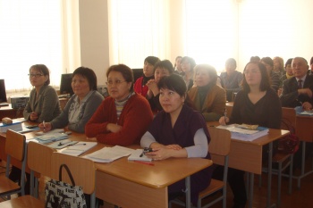 «QAZTEST ju'i'esi boi'yns'a oqy'-a'distemelik quraldardy a'zirley'  a'distemesi» taqyrybyndag'y semi'nar